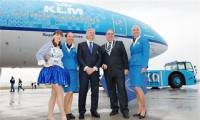 KLM prsente son avion  Delft Blue 
