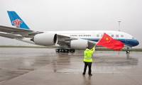 Photo : lAirbus A380 de China Southern fait son roll-out