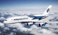 Malaysia Airlines dvoile son nouvel Airbus A380 et change de livre