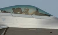 Le F-22 asphyxie ses pilotes