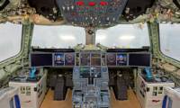Photo : Airbus met le poste de pilotage du premier A350 sous tension