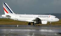Air France a rduit sa perte dexploitation de 60% en 2013