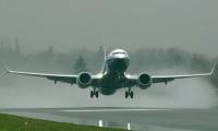 Le Boeing 737 MAX dcolle pour la premire fois