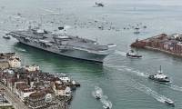La Royal Navy réceptionne son premier porte-avions