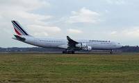 AELS dmantle deux A340 d'Air France et un 747 de KLM