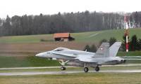 La Suisse révise certains paramètres de l'appel d'offres pour son aviation de combat