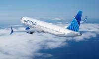 United Airlines se transforme et passe des commandes géantes auprès de Boeing et d'Airbus