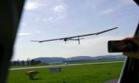 Solar Impulse effectue son vol inaugural