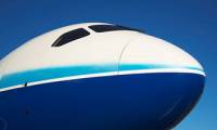 Boeing rvise une nouvelle fois le calendrier du Dreamliner