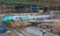 Boeing assemble le fuselage du premier 747-8I