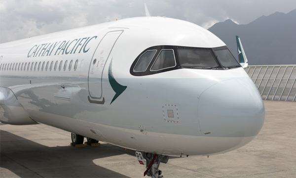 Cathay Pacific réduit ses pertes grâce au cargo