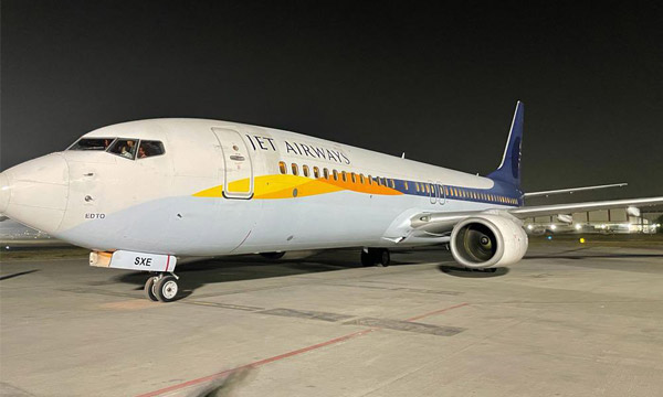 Jet Airways fait redécoller un 737-800 sous la supervision de la DGCA