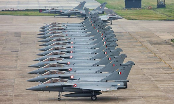 L'Inde veut réduire de moitié ses acquisitions de nouveaux avions de chasse d'origine étrangère