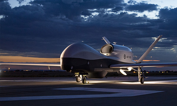 Northrop Grumman dvoile le premier MQ-4C Triton australien