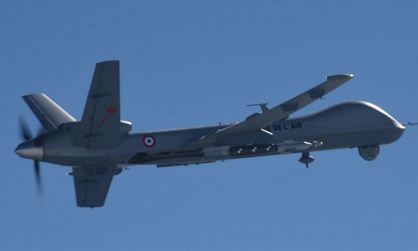 Un drone MQ-9 Reaper ralise des tirs de GBU-12 en France
