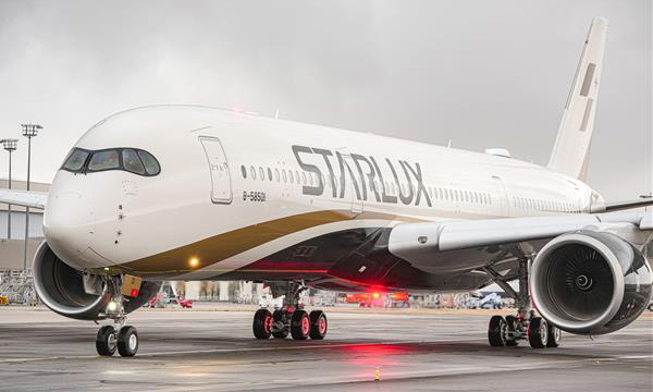 OEMServices monte  bord du support quipements des Airbus A350 de Starlux