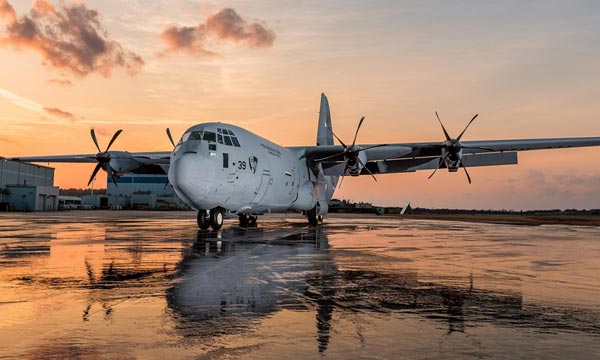 Lockheed Martin livre le premier C-130J-30 à l'Indonésie
