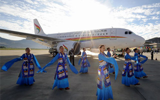 Tibet Airlines est lance
