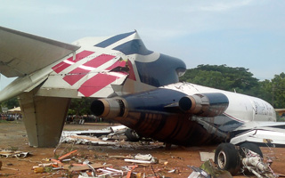 Un Boeing 727-200 cargo nigrian rate son atterrissage  Accra