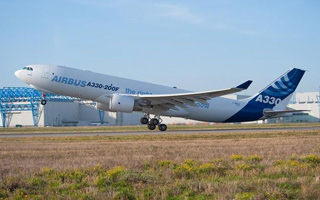 Farnborough : Synergy Aerospace commande 9 A330