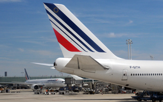 Le groupe Air France-KLM se restructure