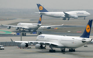Lufthansa veut rduire ses cots sur le long-courrier