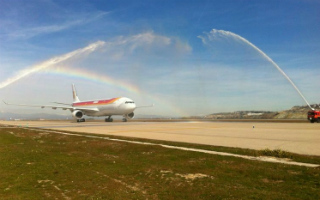 Photo : Iberia reoit son 1er A330