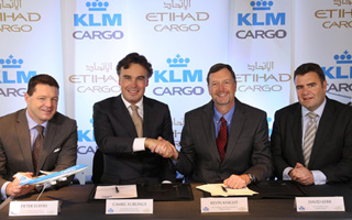 Etihad loue un 747 cargo auprès de KLM