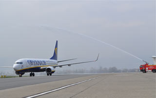 Photo : Ryanair inaugure sa liaison Clermont-Ferrand  Bruxelles