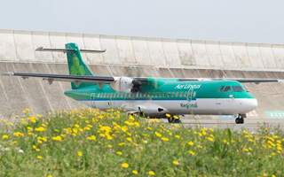 Photo : le 1er ATR 72-600 dAer Lingus Regional est prt