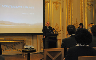 Montenegro Airlines fte 10 ans de prsence en France