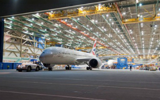 Boeing prsente le 1er 787 produit aux nouvelles cadences
