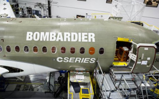Bombardier : Le 1er vol du CSeries report  la fin juillet