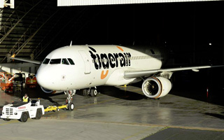 Tiger Airways change didentit et devient Tigerair