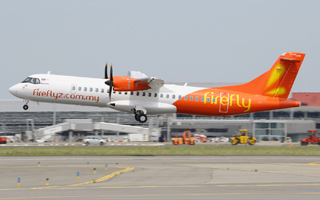 Photos : Firefly reoit son 1er ATR 72-600