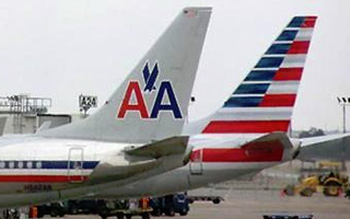 Les employs dAmerican Airlines prfrent le drapeau au double A