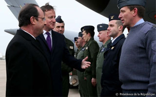 La France et la Grande-Bretagne avancent dans la coopration de Dfense