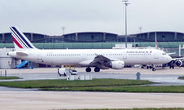 Air France-KLM rvise ses prvisions et ses investissements  la baisse