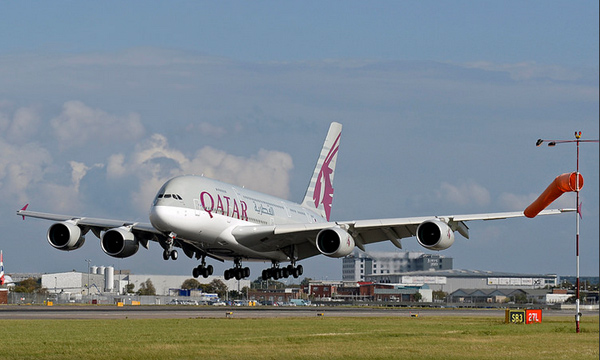Qatar Airways envisage de reprendre des Airbus A380