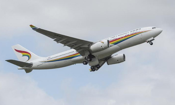 Tibet Airlines reoit son 1er Airbus A330