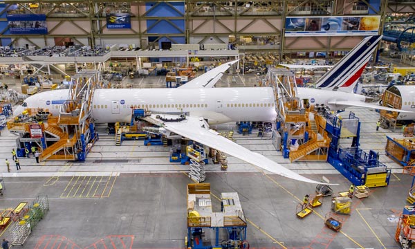 Photos : Boeing dvoile les images du 1er Dreamliner d'Air France