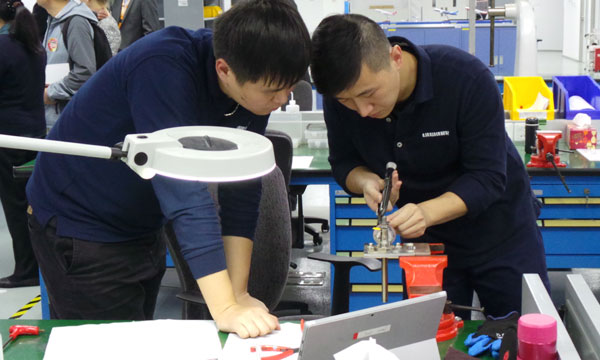 Liebherr Aerospace nous fait visiter son nouvel atelier de réparation à Shanghaï 