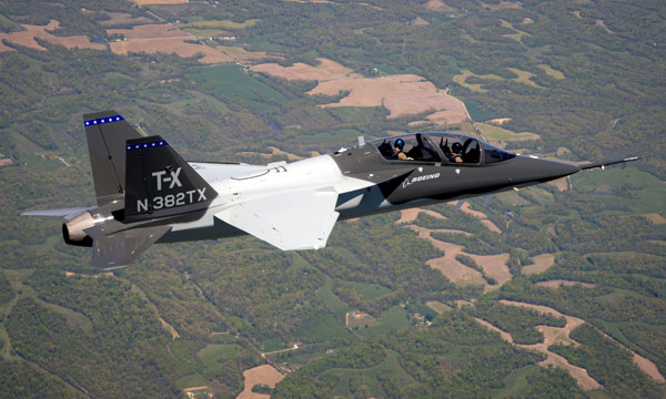 Boeing fait voler son second T-X