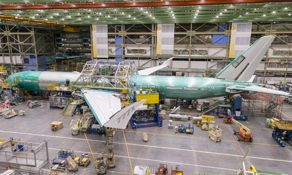 Boeing assemble le fuselage du premier 777X d'essais en vol