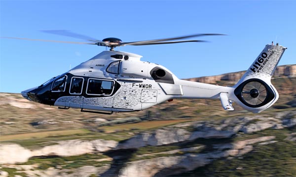 Le premier H160 de srie d'Airbus Helicopters s'envole