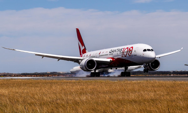 Qantas annonce 1,9 milliard de dollars de perte annuelle