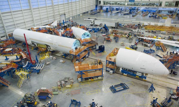 Boeing réduit encore le rythme de production des 787