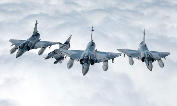 Dassault Aviation apporte des précisions sur le nouveau contrat de soutien des Mirage 2000 de l'armée de l'Air