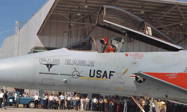 Ce jour-là, 27 juillet 1972, premier vol du F-15 Eagle
