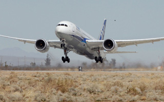 Boeing repousse la livraison du premier 787 au 3me trimestre